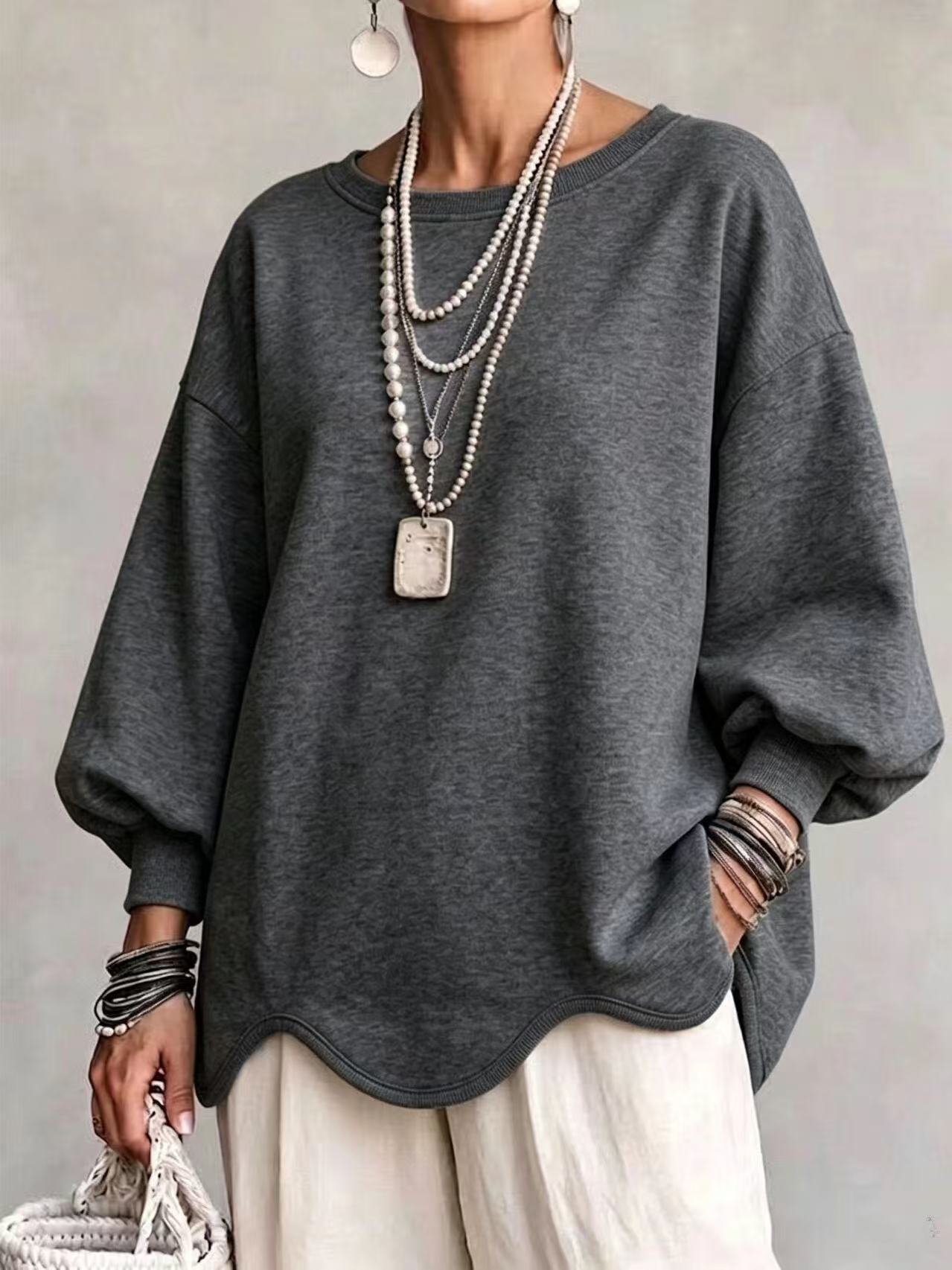 Oversized Sweatshirt With A Wavy Hem