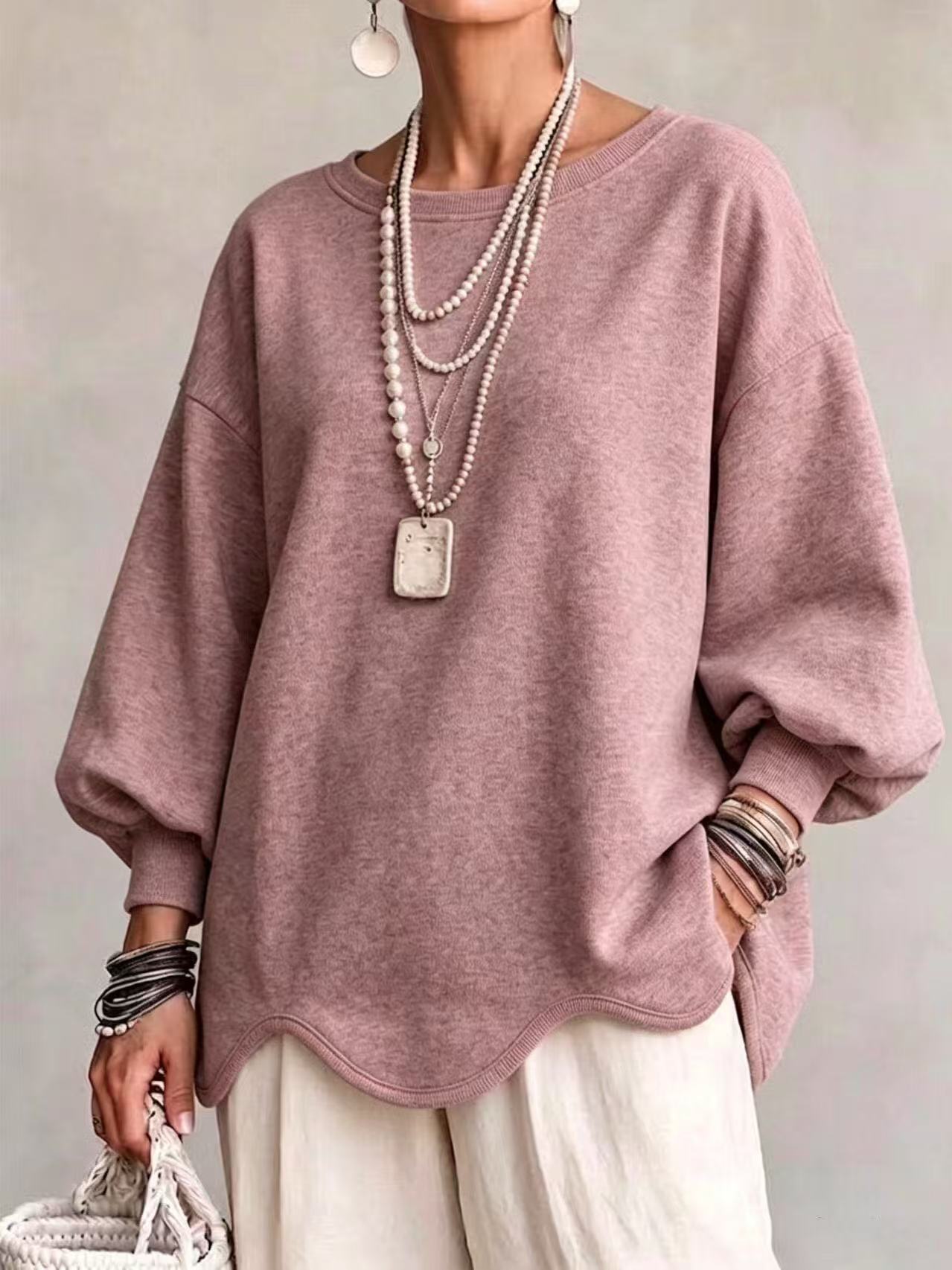 Oversized Sweatshirt With A Wavy Hem